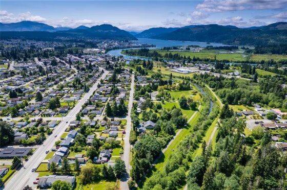 2 Bedroom House By Leavetown Vacations Port Alberni Bagian luar foto